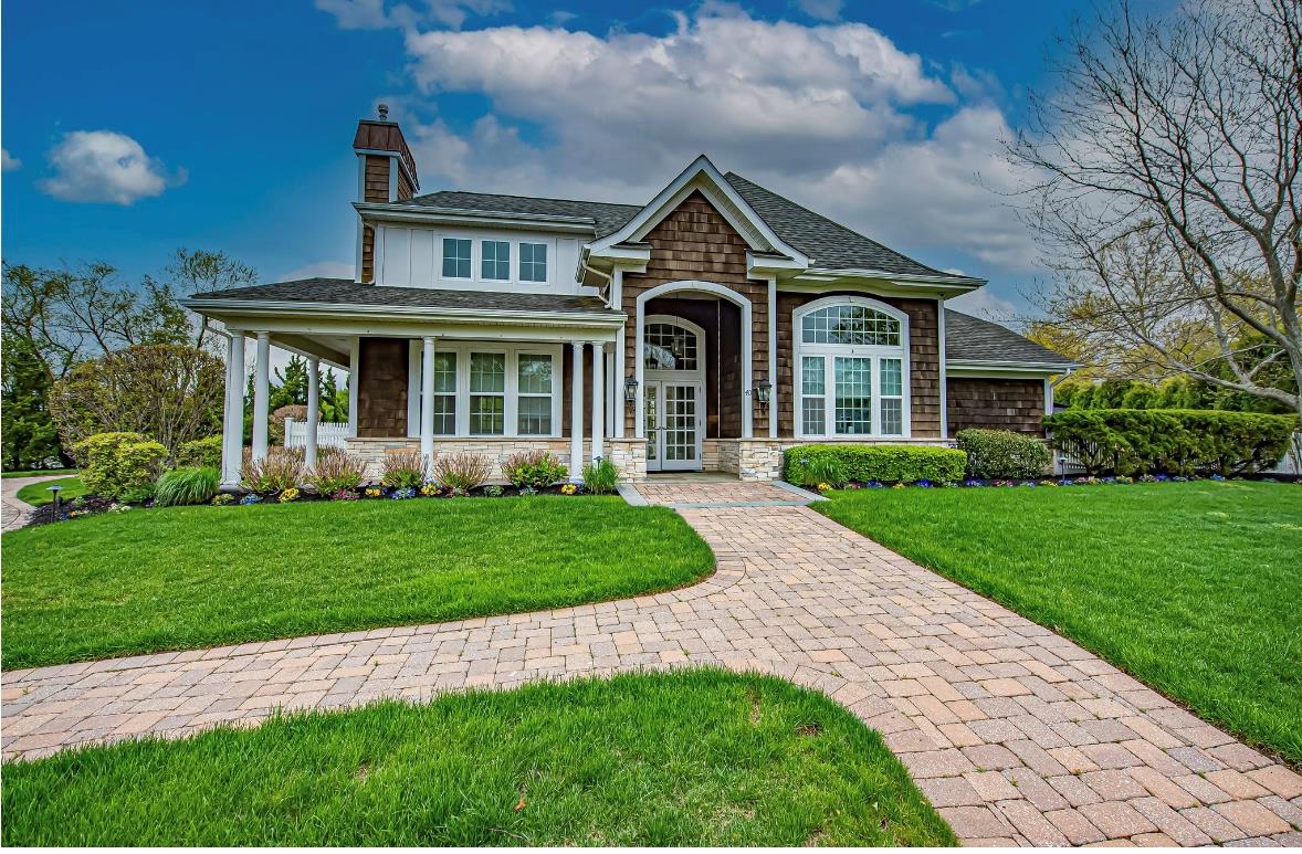 64 Wake-robin Lane, Aquebogue, New York image 37