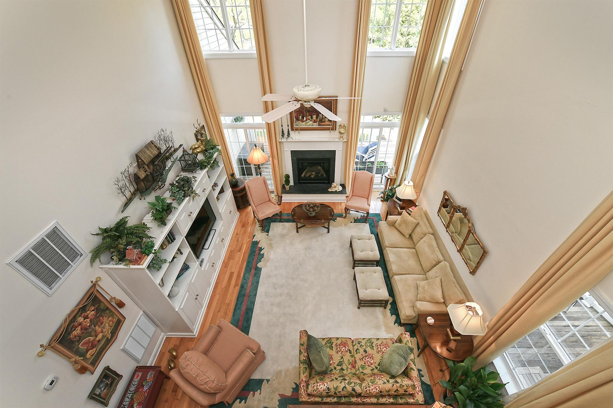 64 Wake-robin Lane, Aquebogue, New York image 27