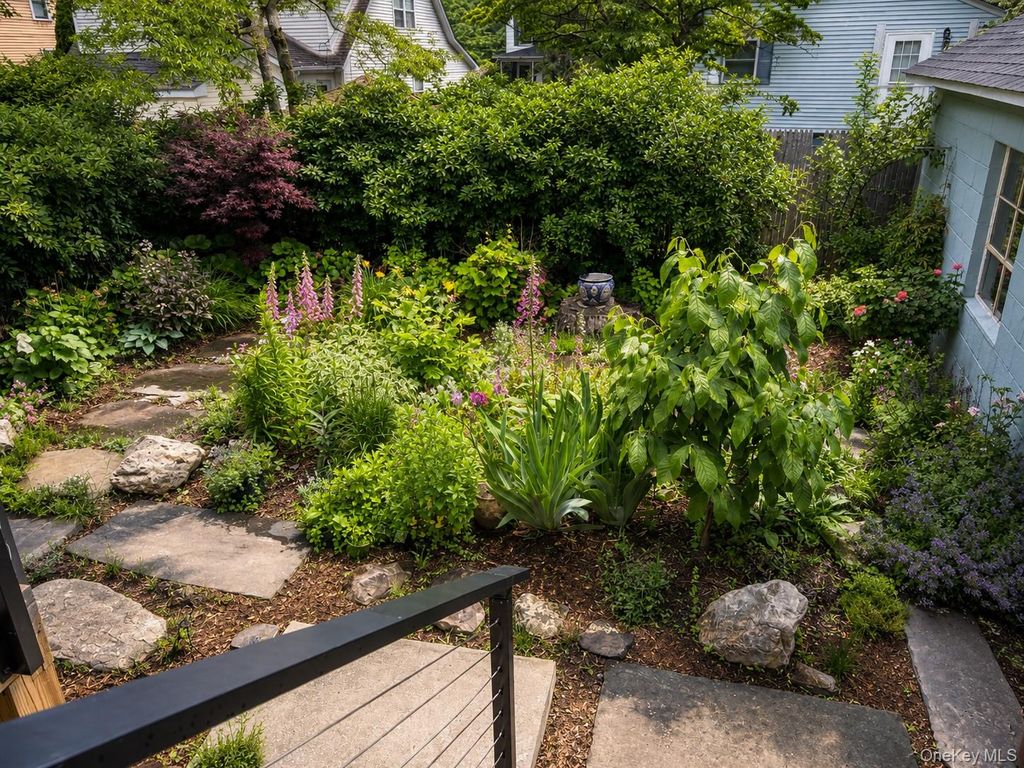 Photo of 186 Main Street, Cornwall, NY 12518 (MLS # 1000669)