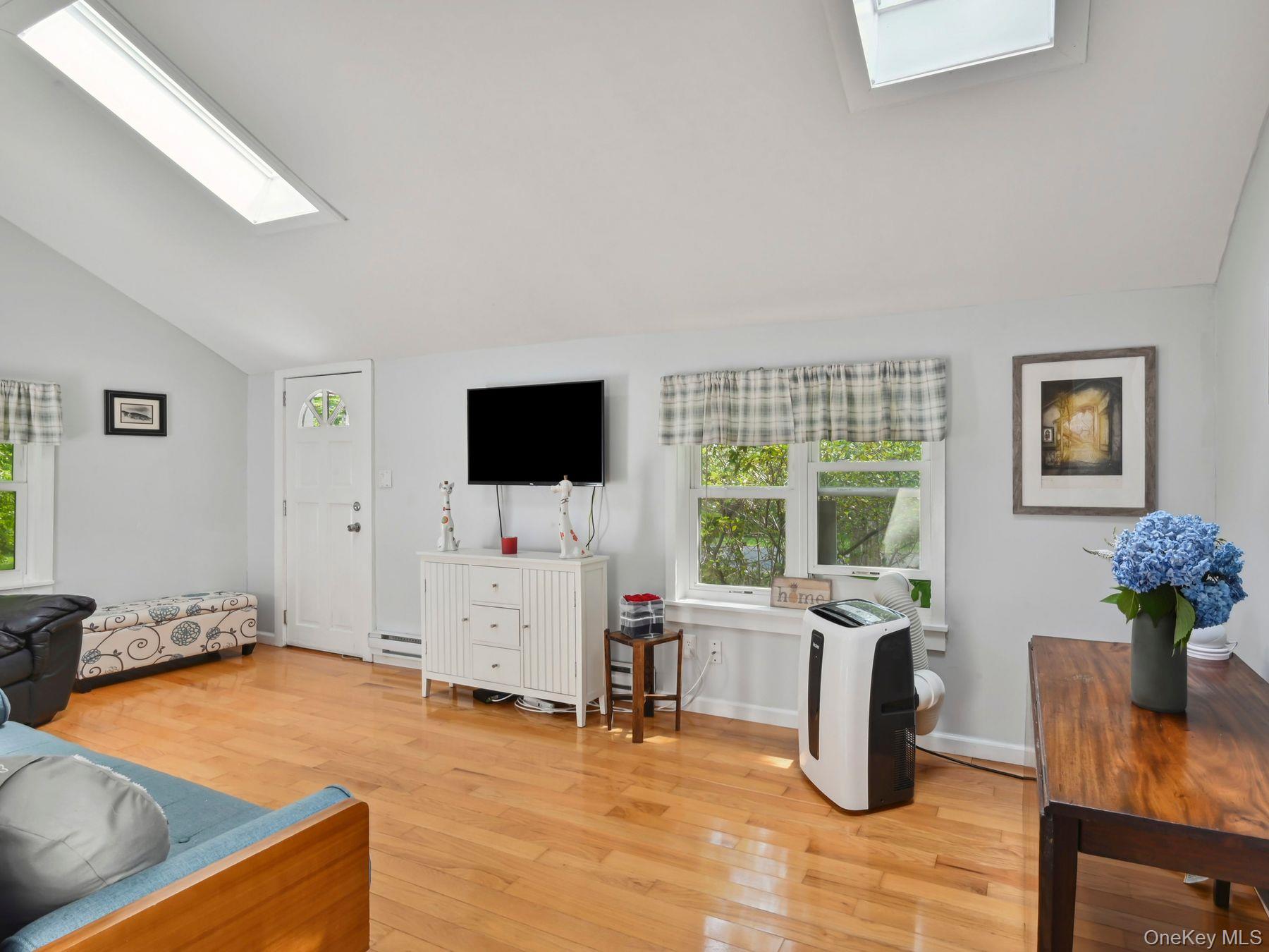 126 Hommelville Road