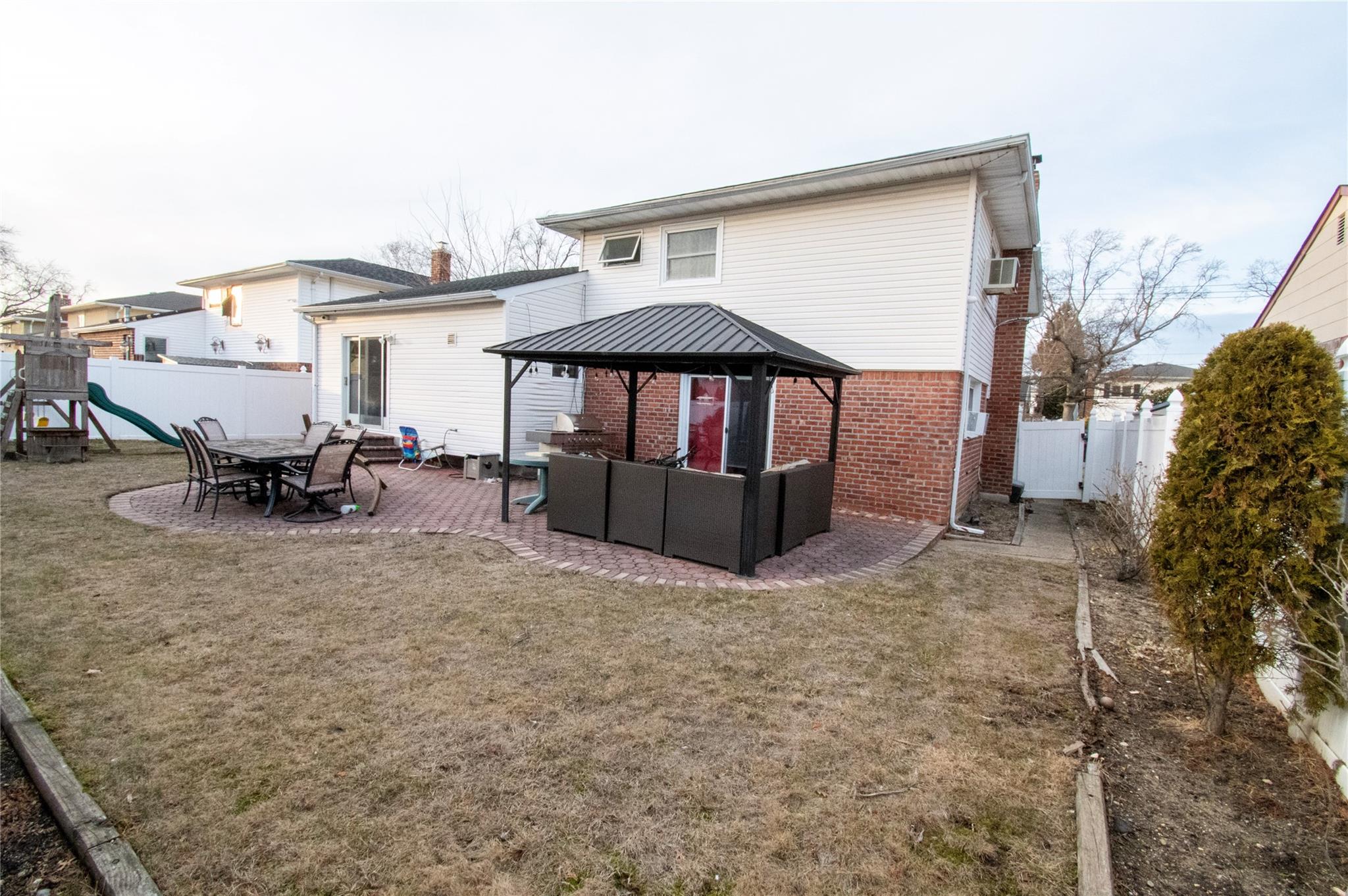 752 Bonnie Drive, Baldwin, New York image 37