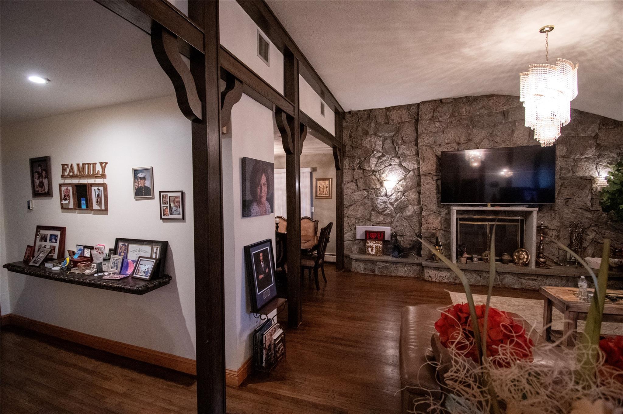 752 Bonnie Drive, Baldwin, New York image 9