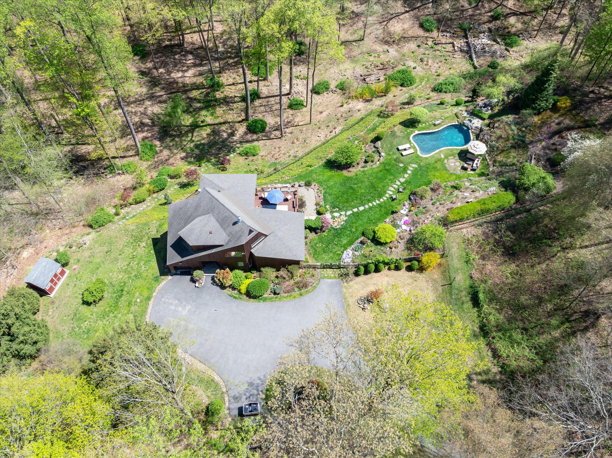 35 Boutonville Road, South Salem, New York image 47