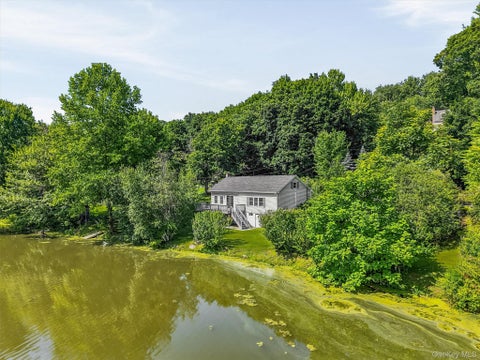 Homes For Sale - 136 Lake Road<br/> Salisbury Mills, NY 12577