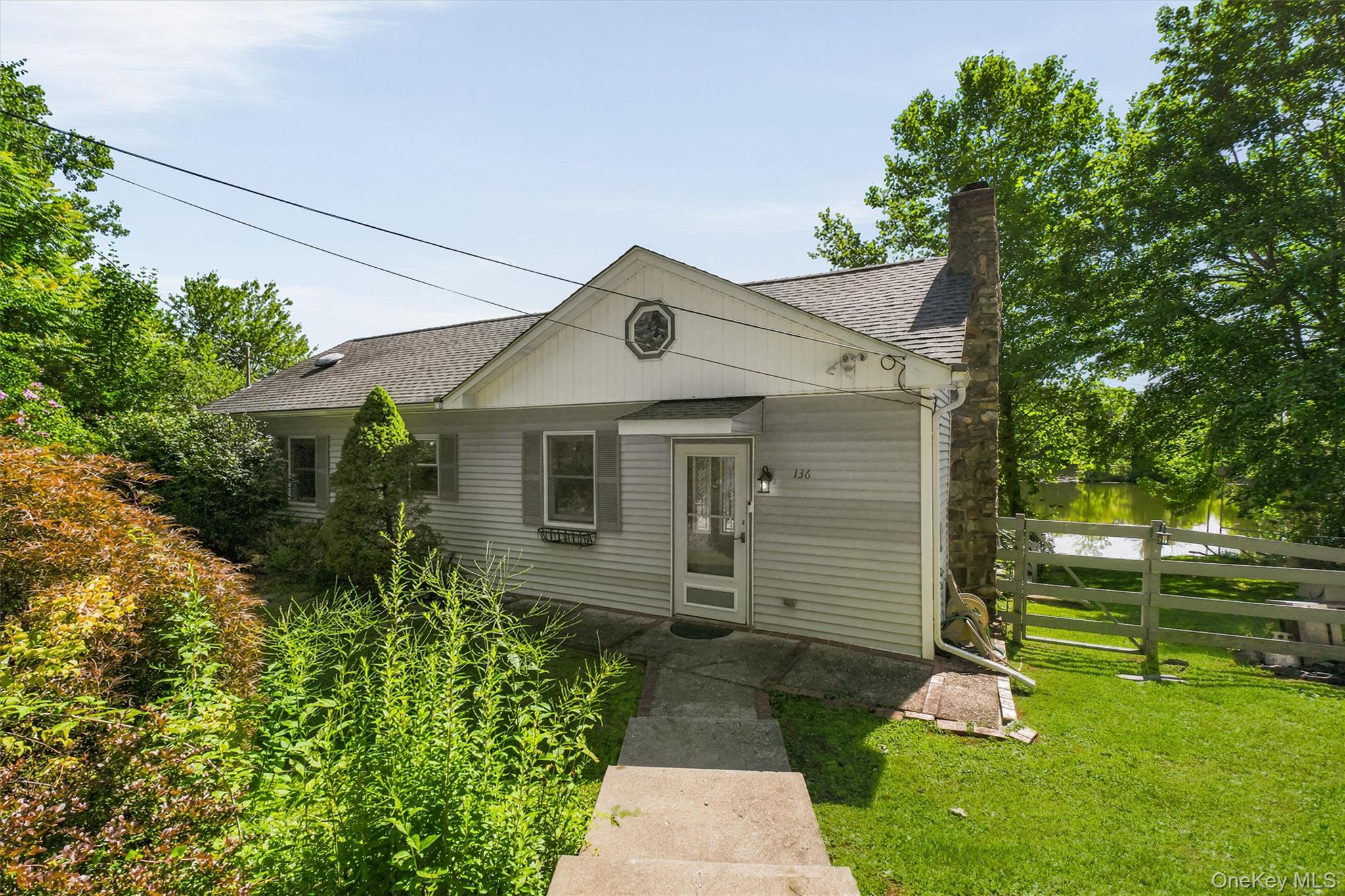 136 Lake Road