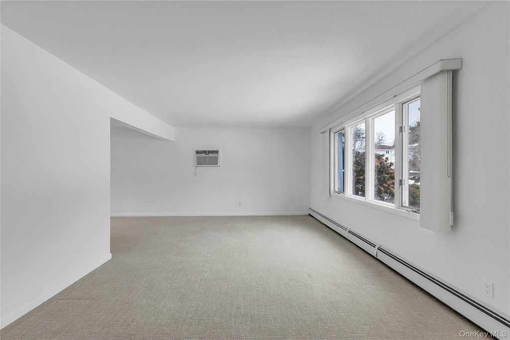 Photo of 68 Beaumont Drive, Plainview, NY 11803 (MLS # 958757)