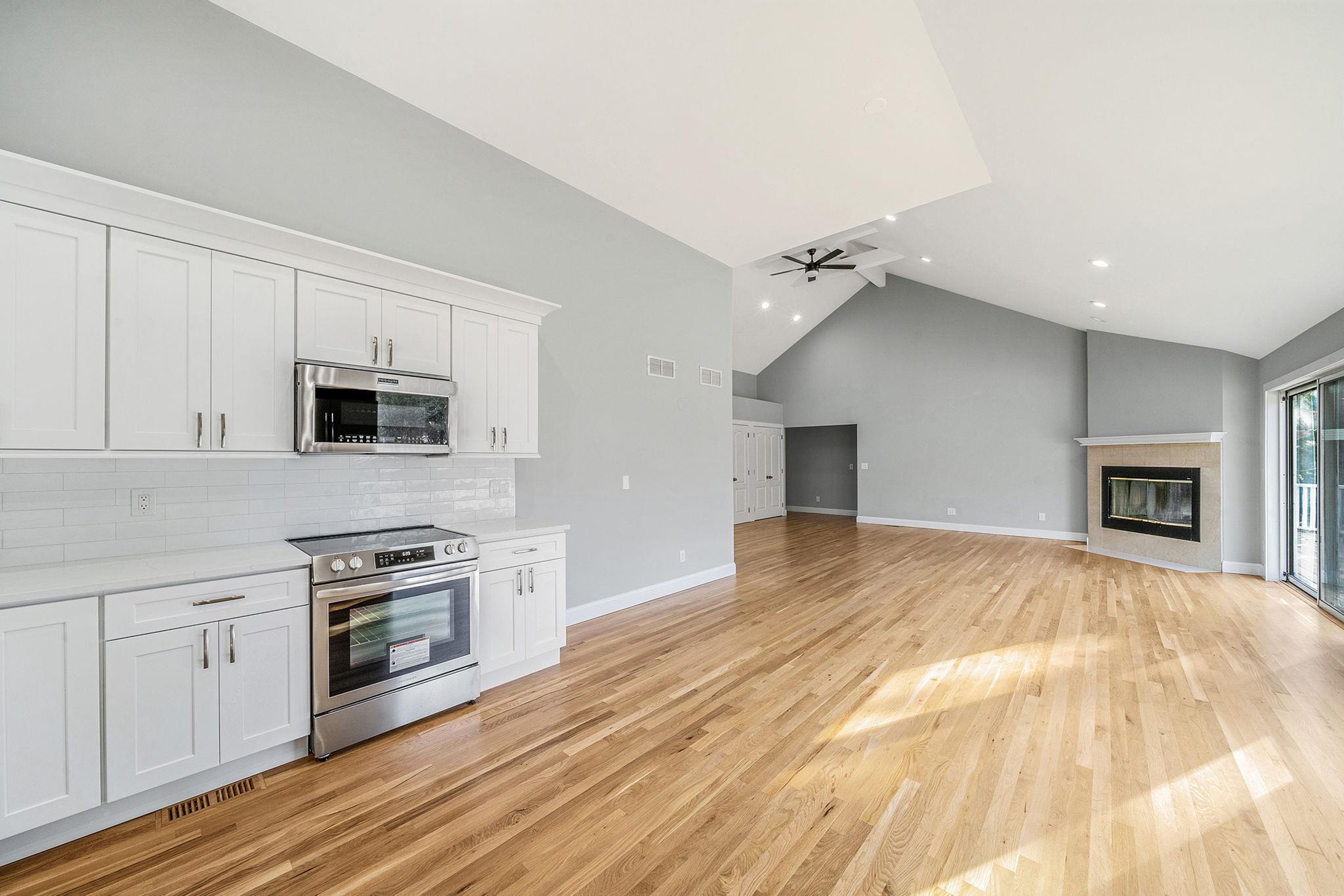 23 Red Creek Circle, Hampton Bays, New York image 29