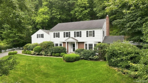 Homes For Sale - 53 W Orchard Road<br/> Chappaqua, NY 10514