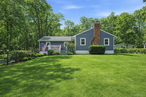 Photo of 307 Myers Corners Road, Wappingers Falls, NY 12590 (MLS # 966878)