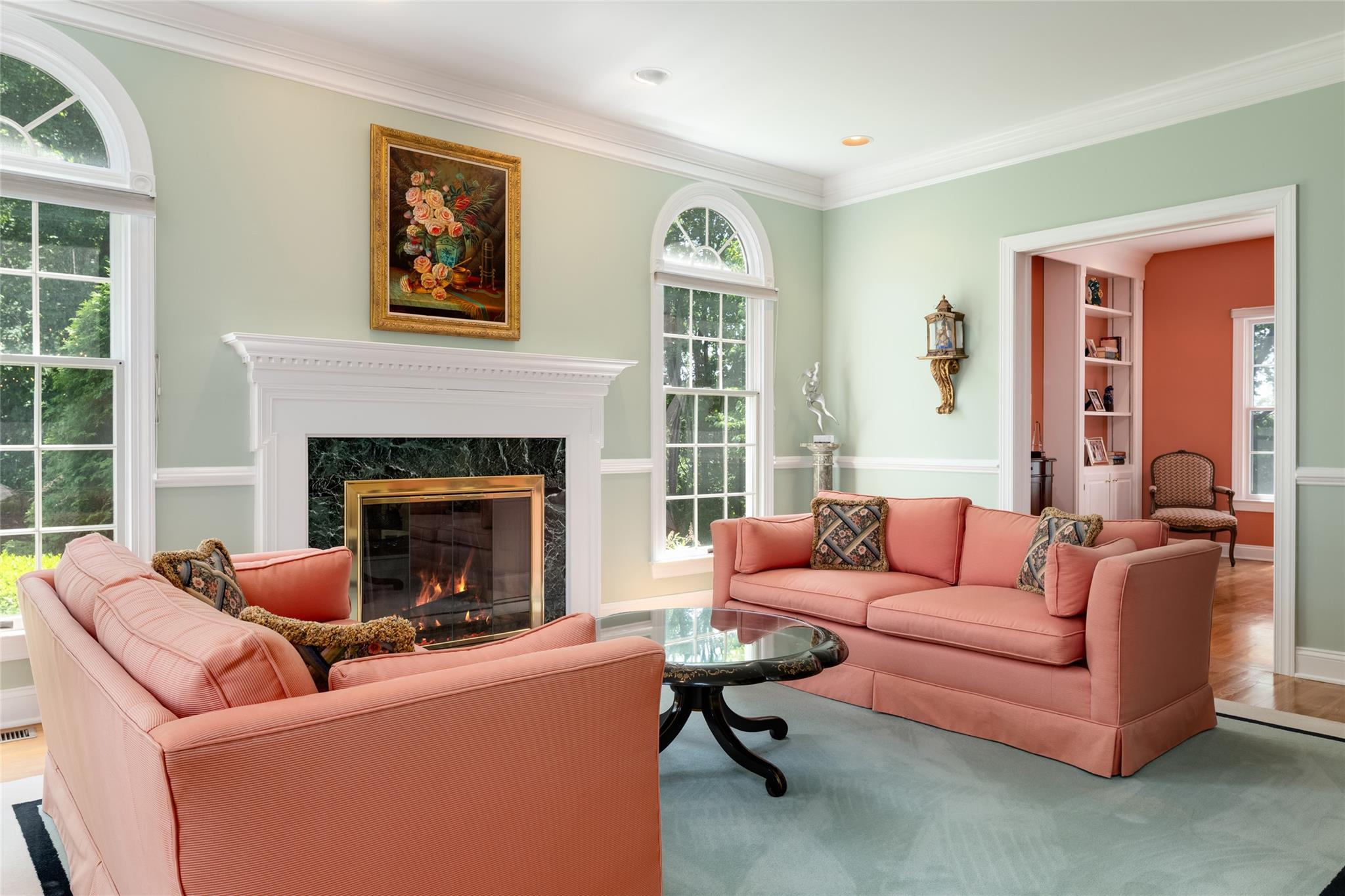 8 Paddock Road, White Plains, New York image 5