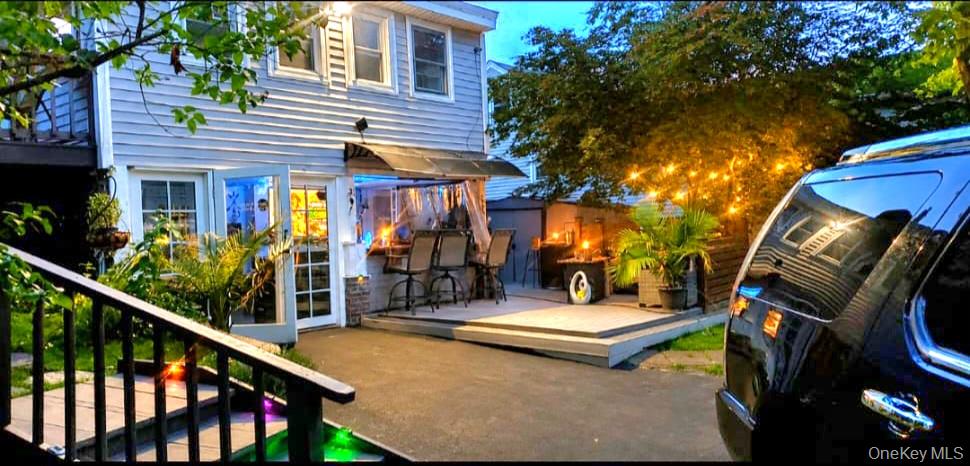 64 Crestwood Boulevard