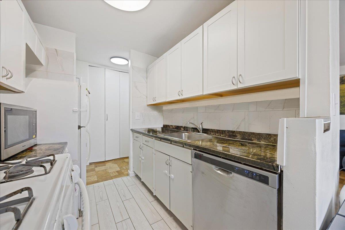 16 Lake Street #7B, White Plains, New York image 12