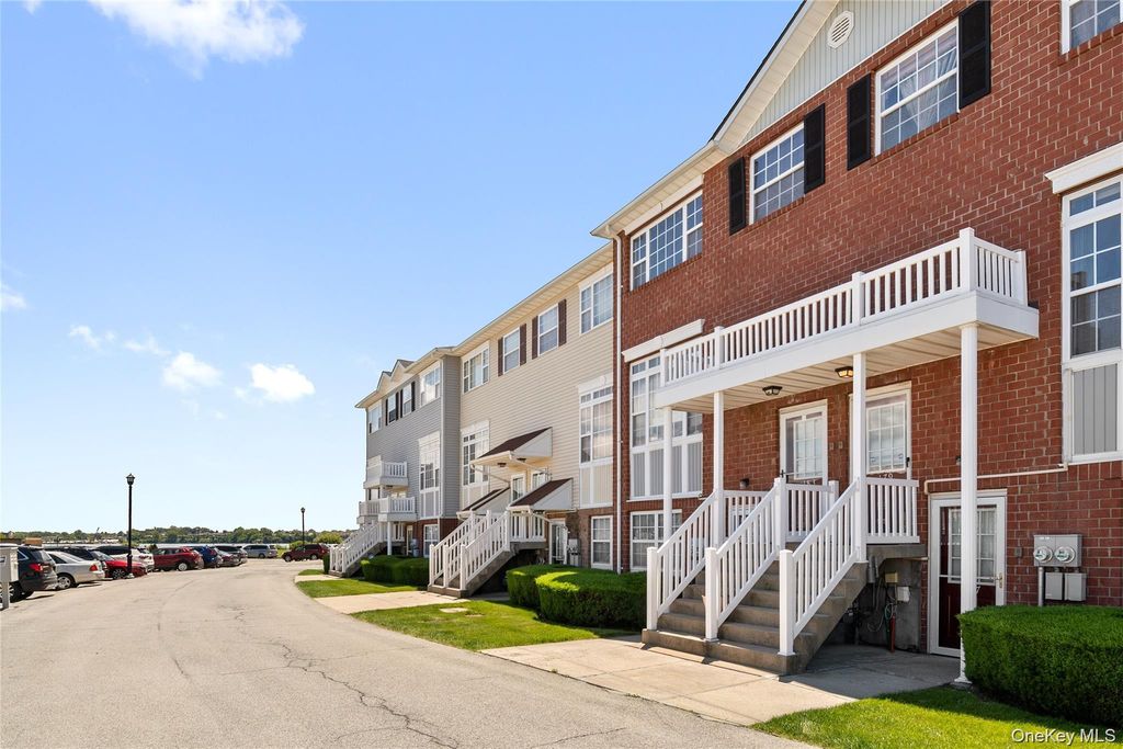 Photo of 169 Surf Drive #109, Bronx, NY 10473 (MLS # 927137)