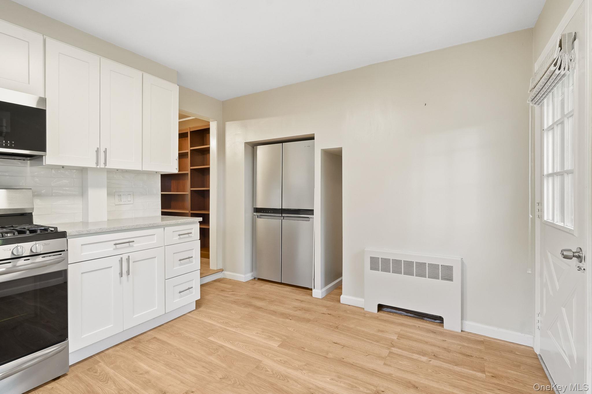 23 Young Place 1 floor