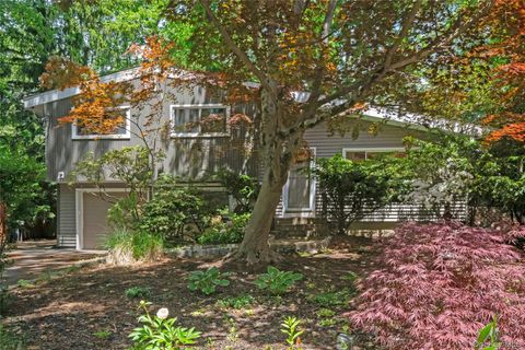 Homes For Sale - 3 Shaw Lane<br/> Westchester County, Hartsdale, NY 10530