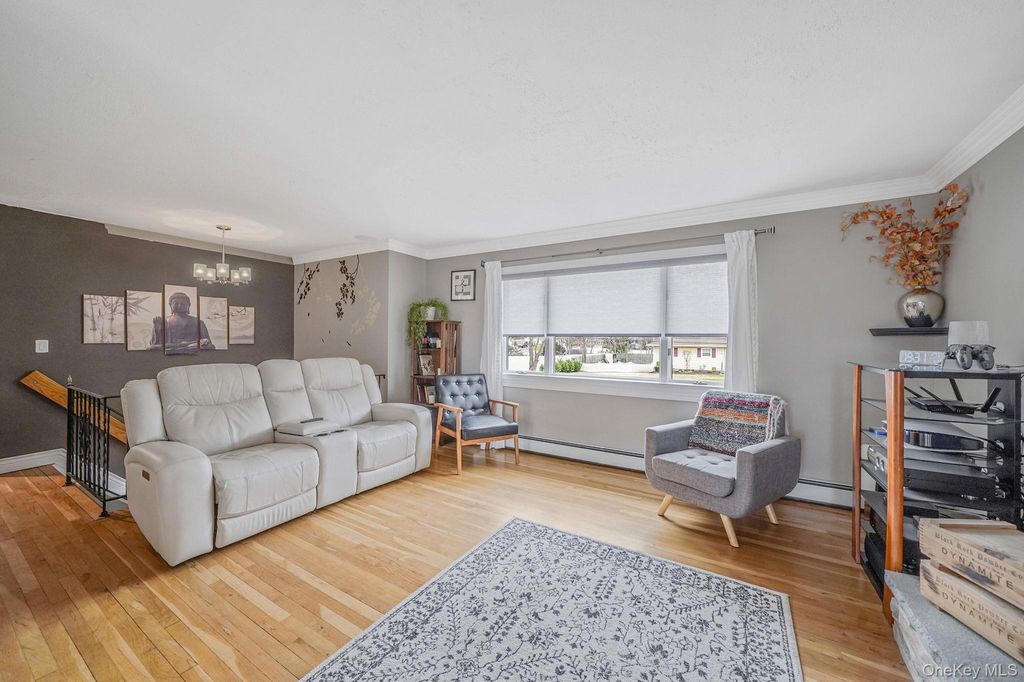 Photo of 38 Groveland Park Boulevard, Sound Beach, NY 11789 (MLS # 952257)