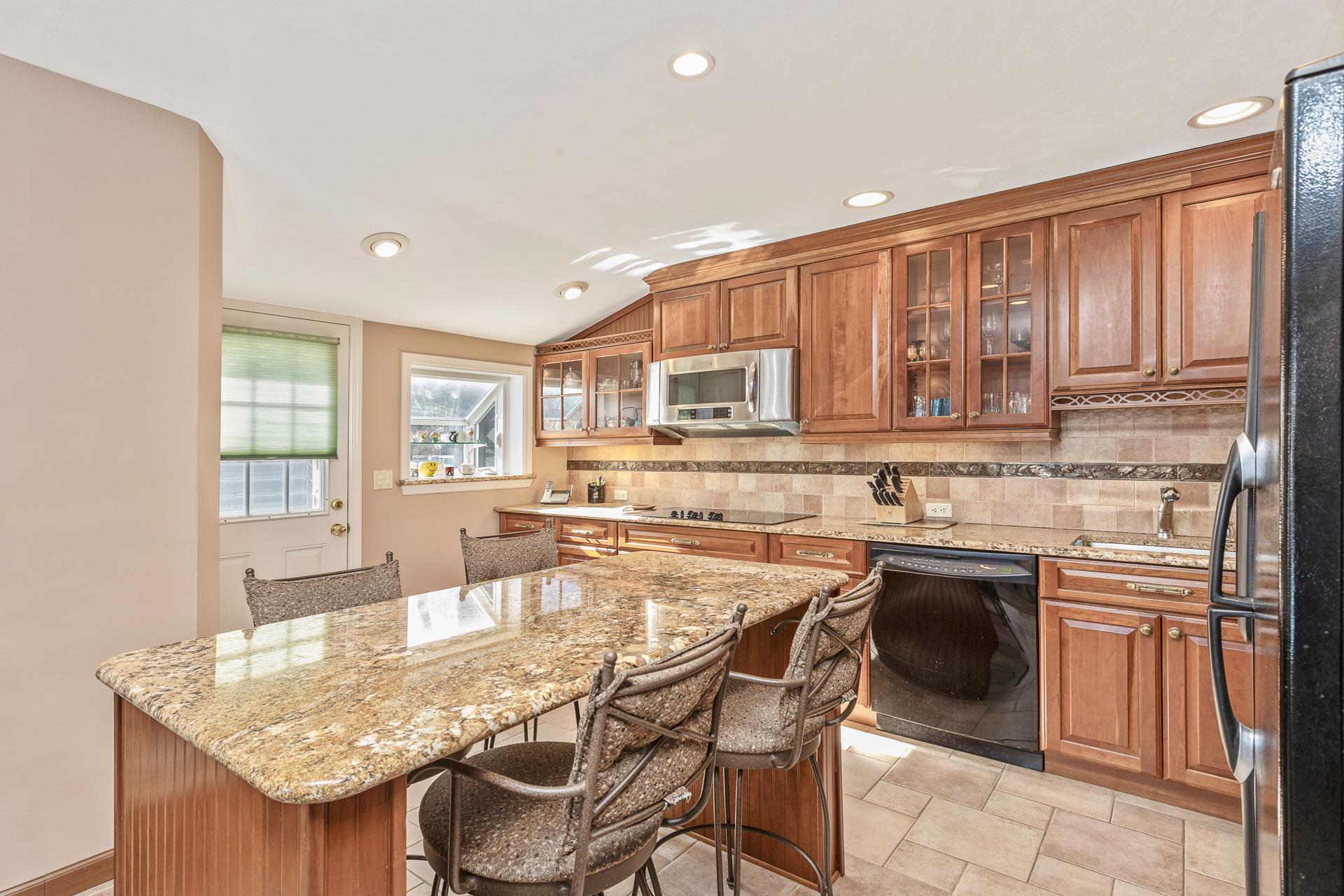 14 Bristol Street, Islip Terrace, New York image 11