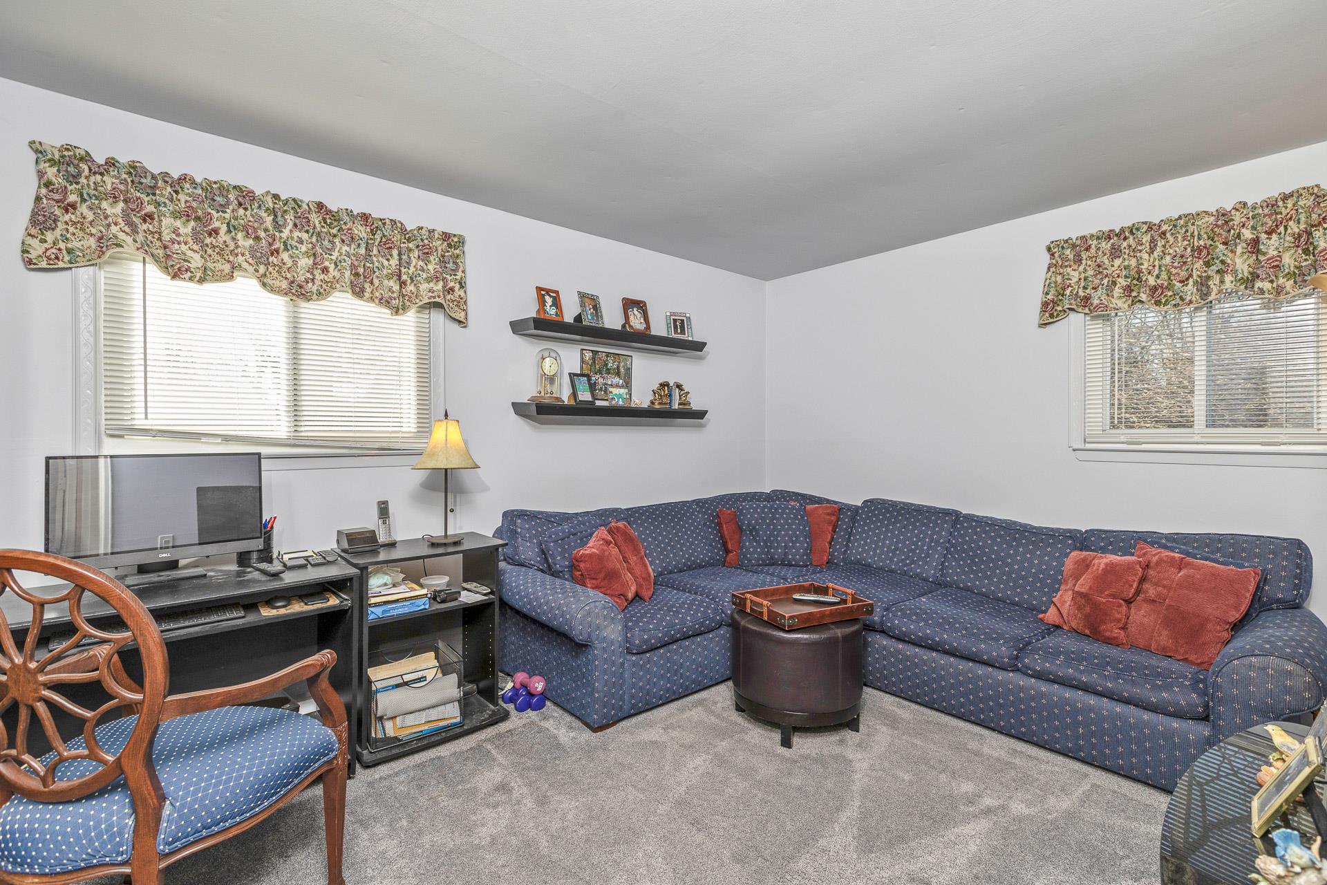 14 Bristol Street, Islip Terrace, New York image 18