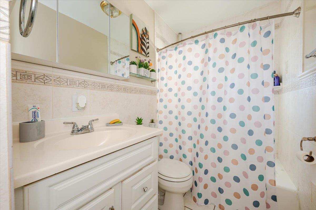 1550 6 Street, West Babylon, New York image 13