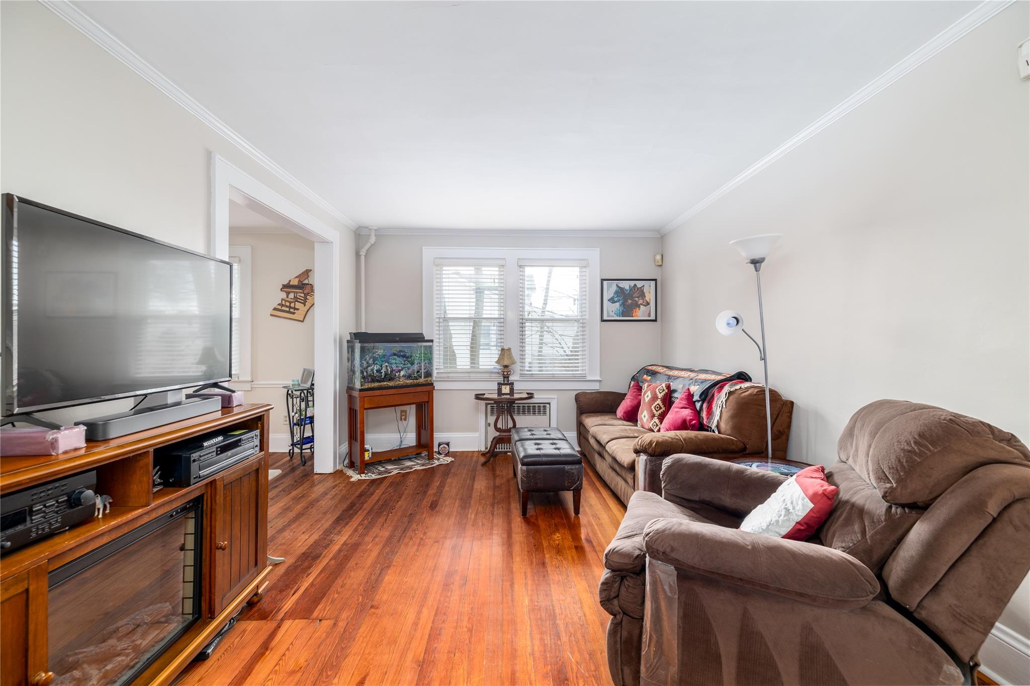 21 Cumberland Street, Rockville Centre, New York image 4