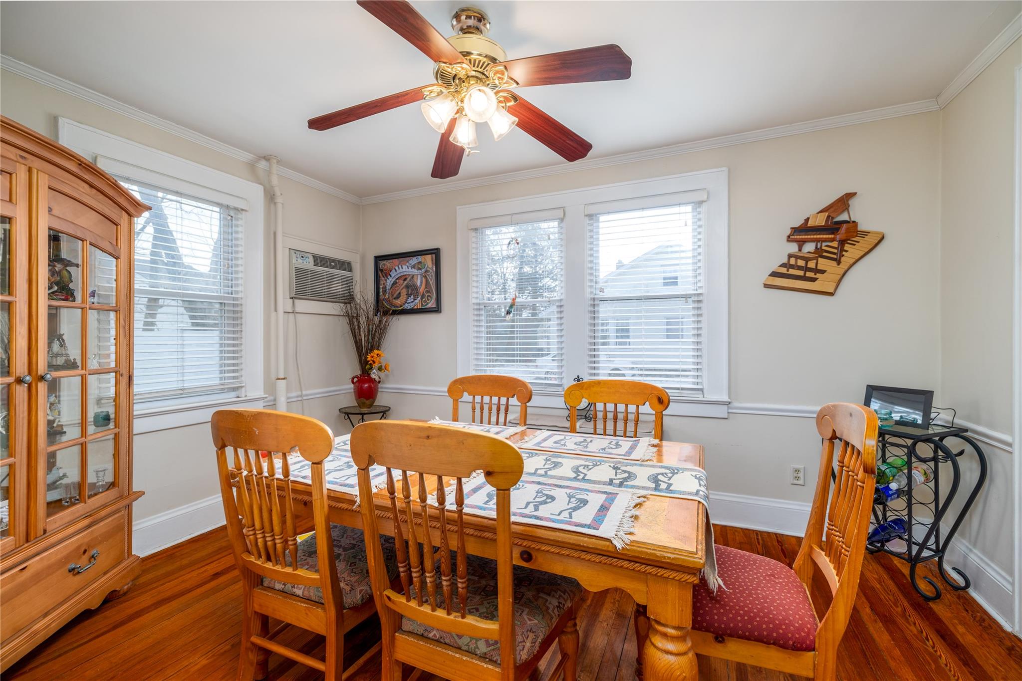 21 Cumberland Street, Rockville Centre, New York image 9