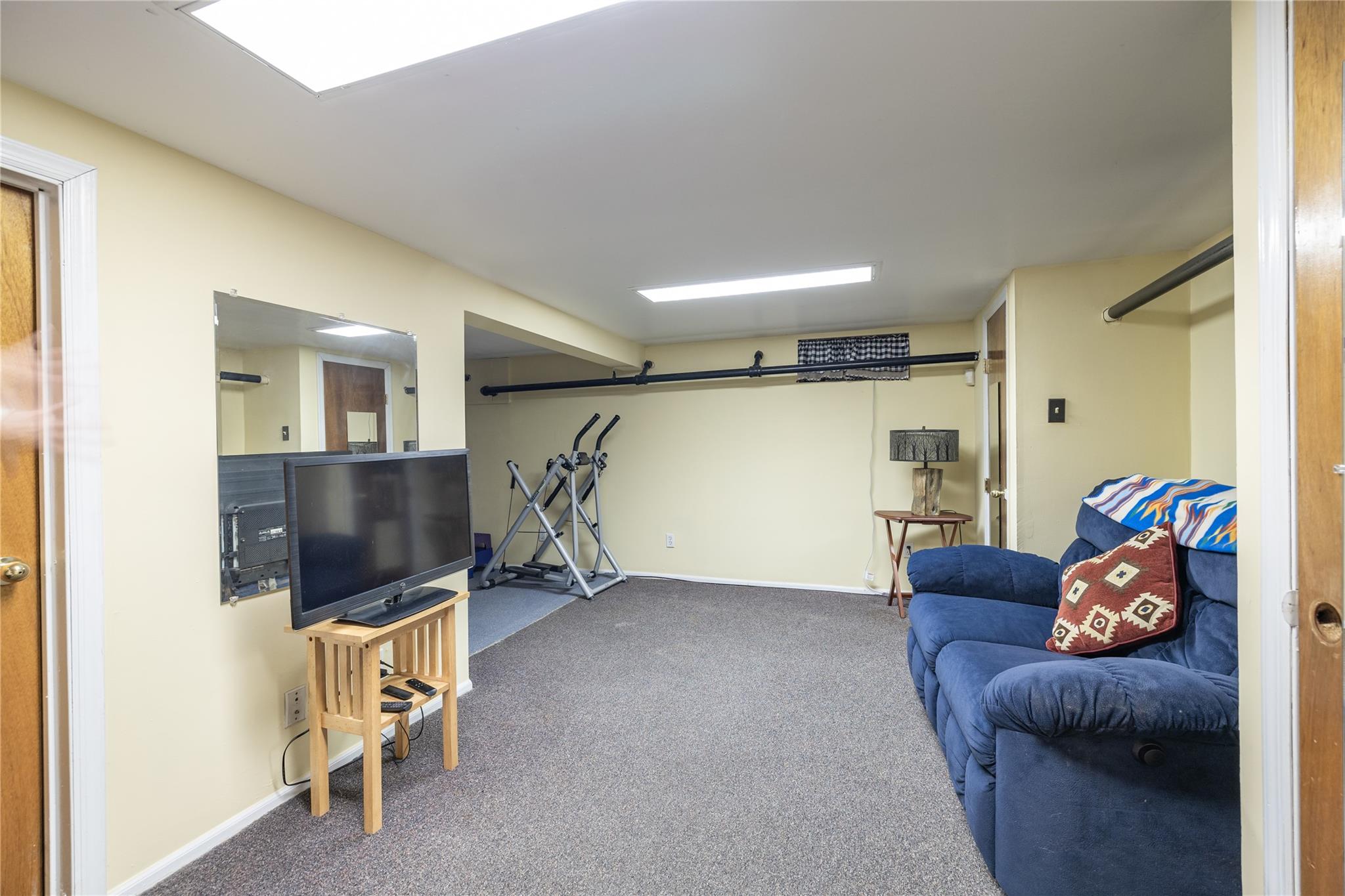 21 Cumberland Street, Rockville Centre, New York image 14