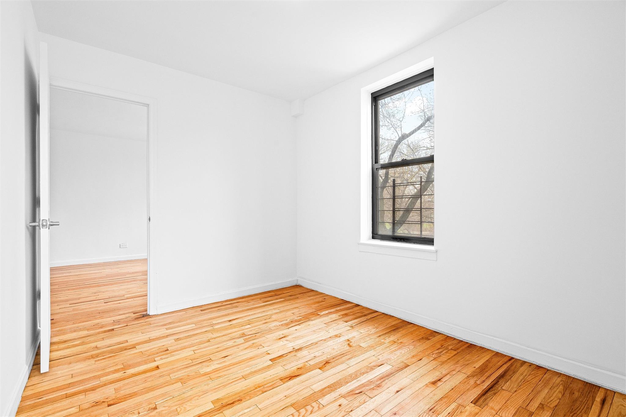 2244 Bronx Park #2K, Bronx, Florida image 30