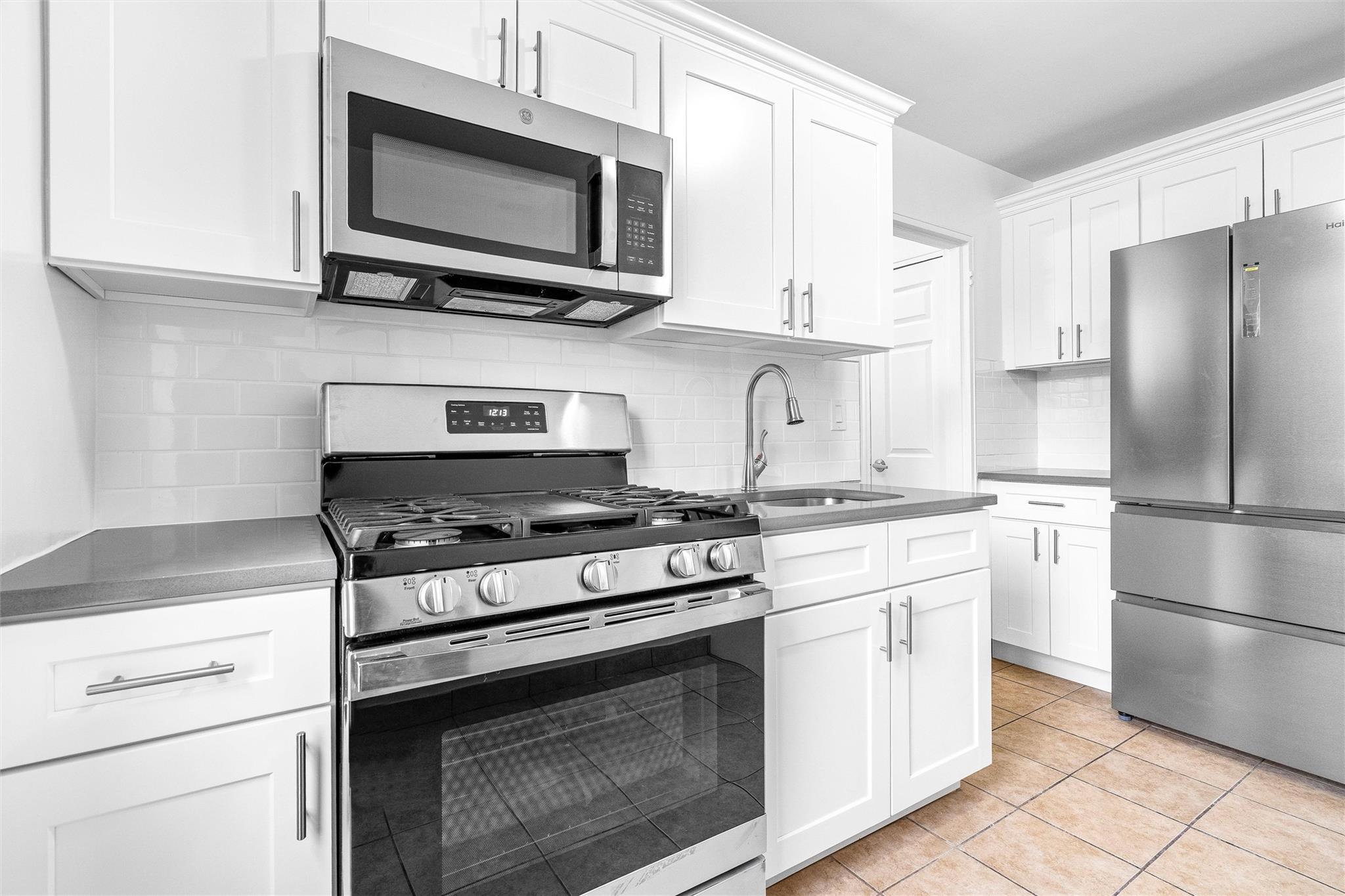2244 Bronx Park #2K, Bronx, Florida image 14