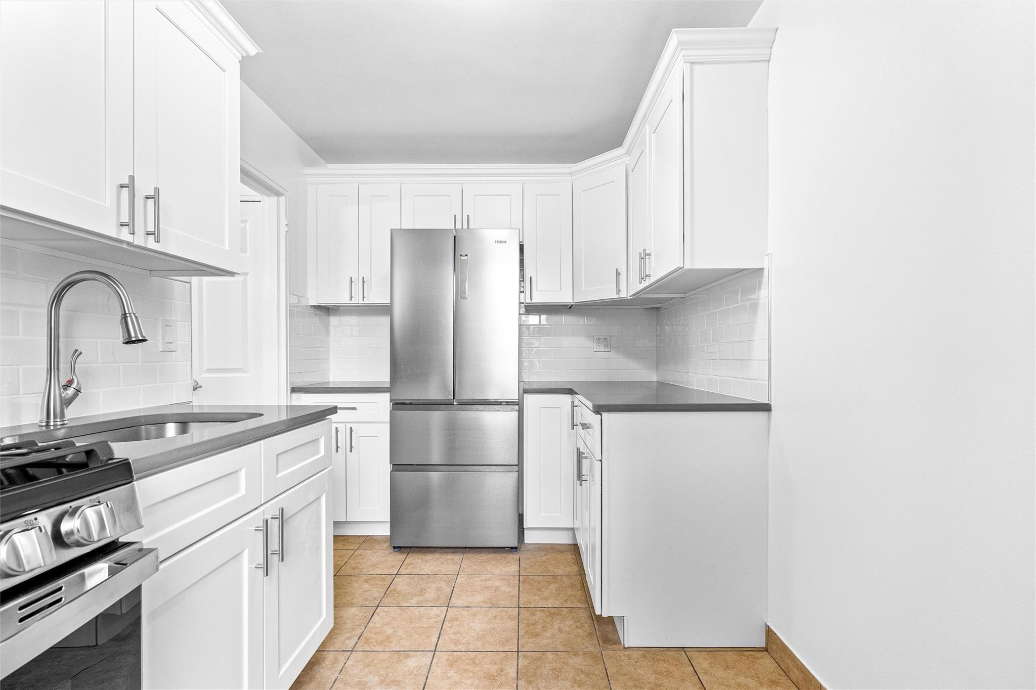 2244 Bronx Park #2K, Bronx, Florida image 15