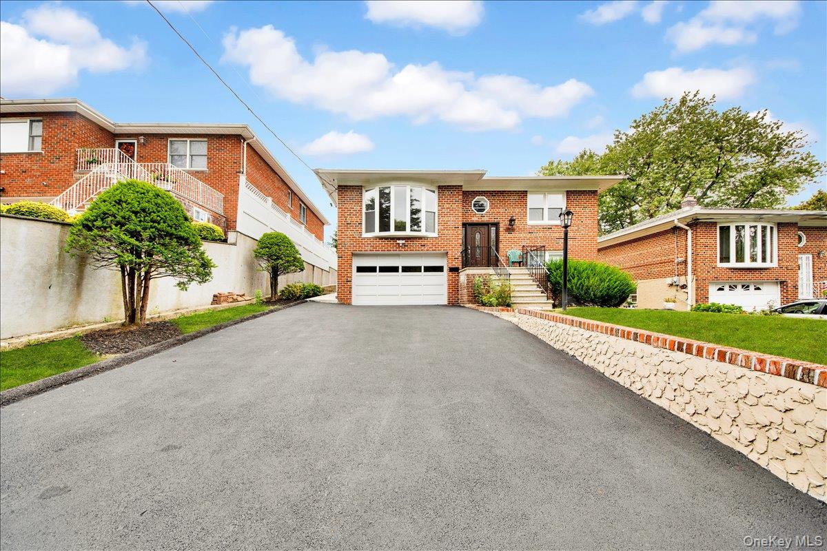 174 Valentine Street