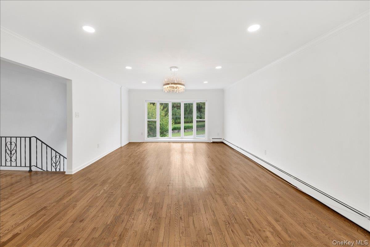 174 Valentine Street