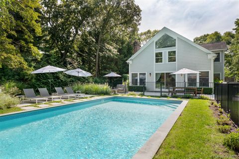 2 Musket Lane East Hampton NY 11937