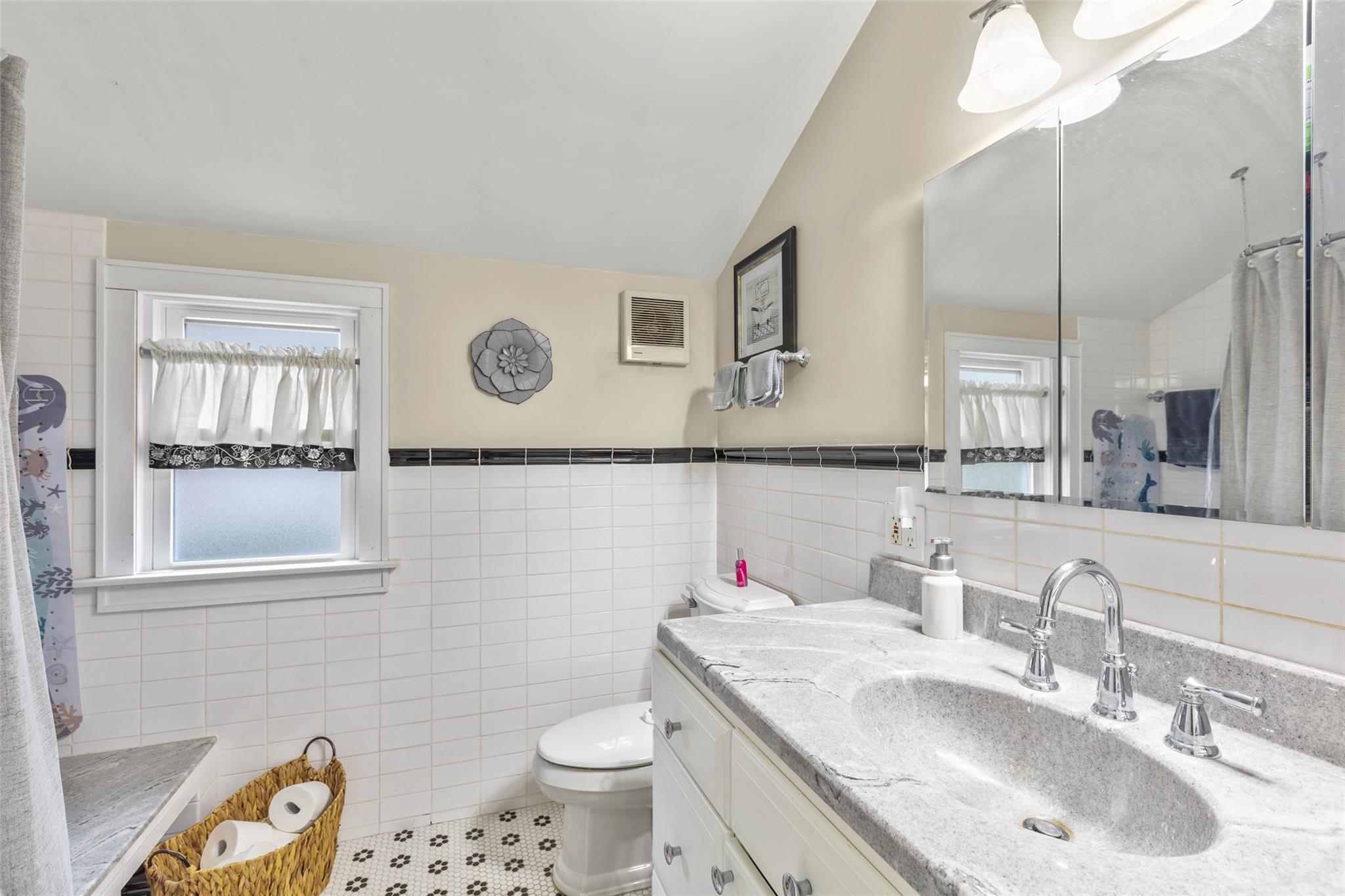 14 Kelly Court, Kings Park, New York image 22
