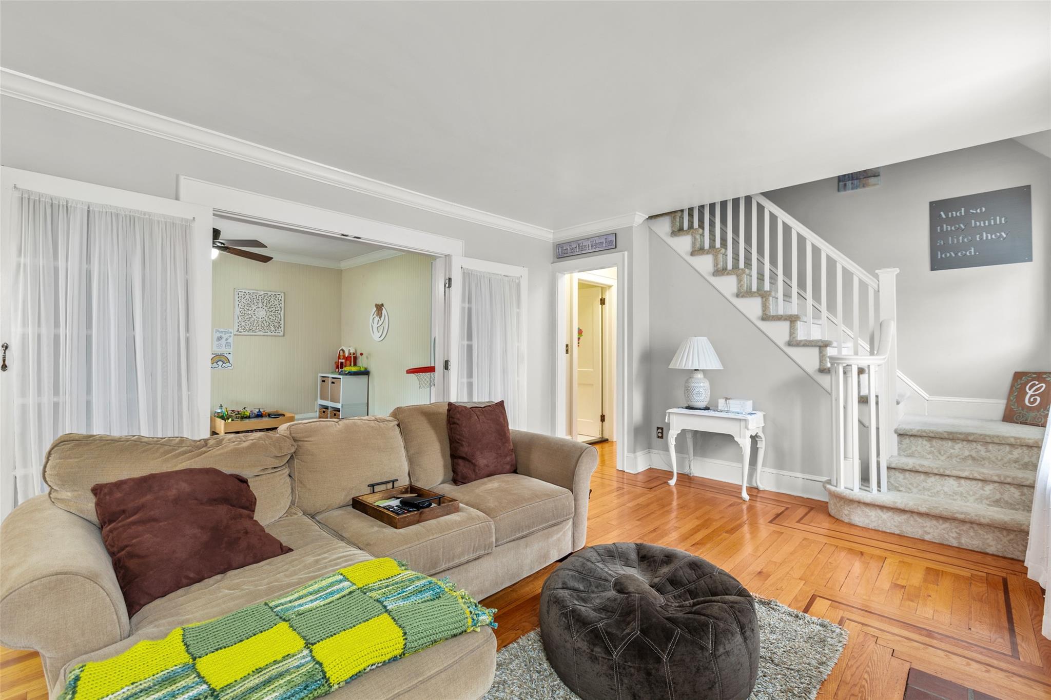 14 Kelly Court, Kings Park, New York image 10