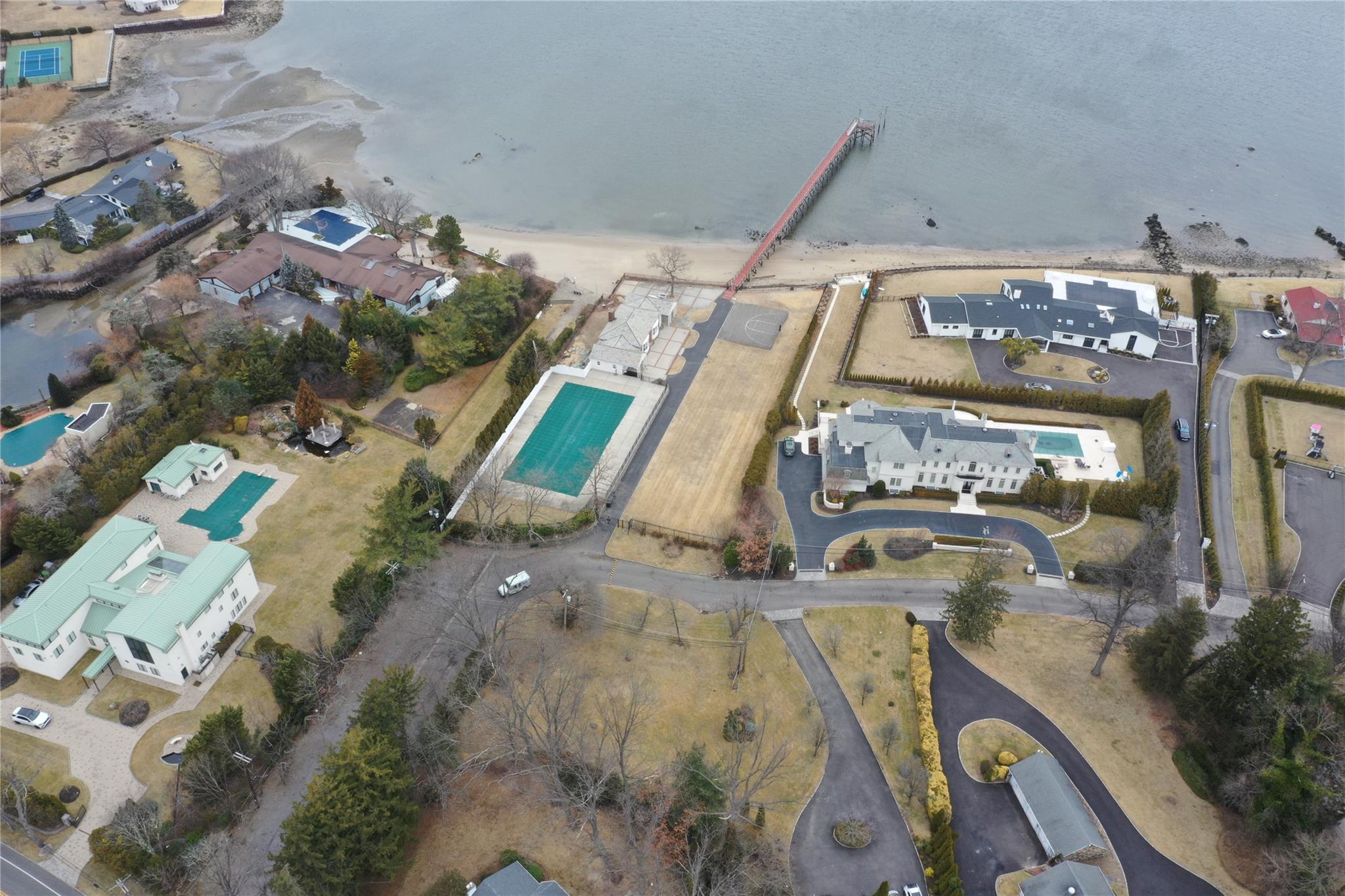 31 Harbour Road, Great Neck, New York image 7