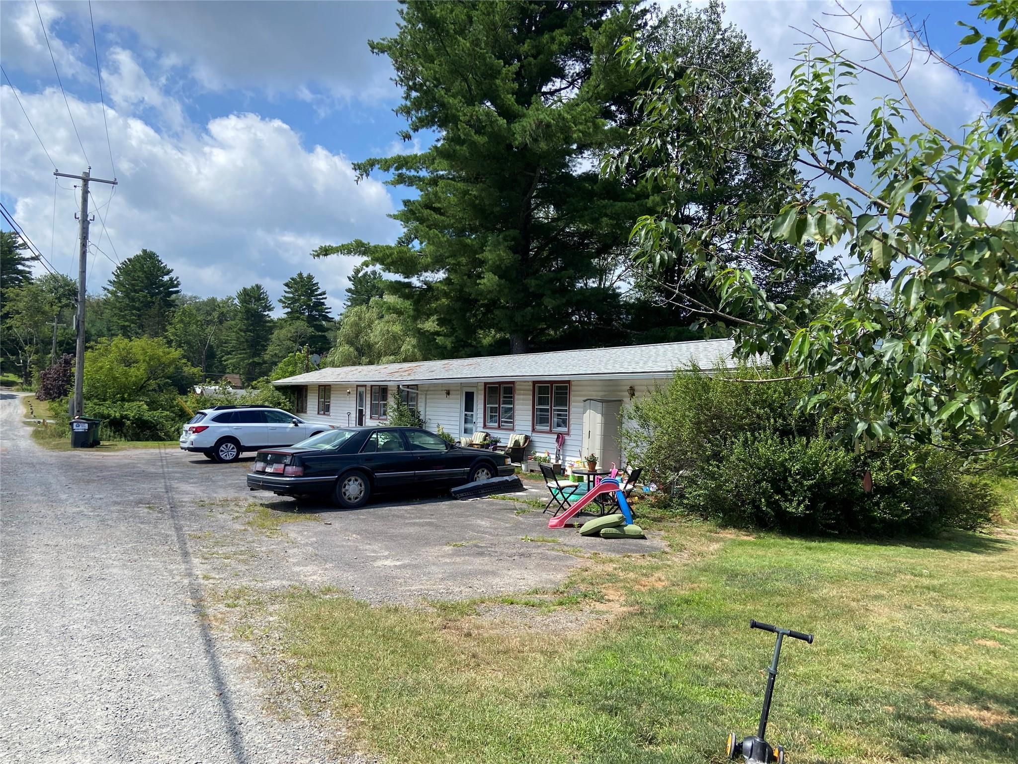 15 Bailey Lake Road