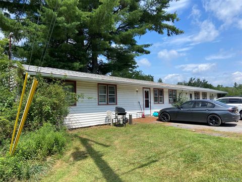 Multifamily For Sale - 15 Bailey Lake Road<br/> Kiamesha Lake, NY 12751