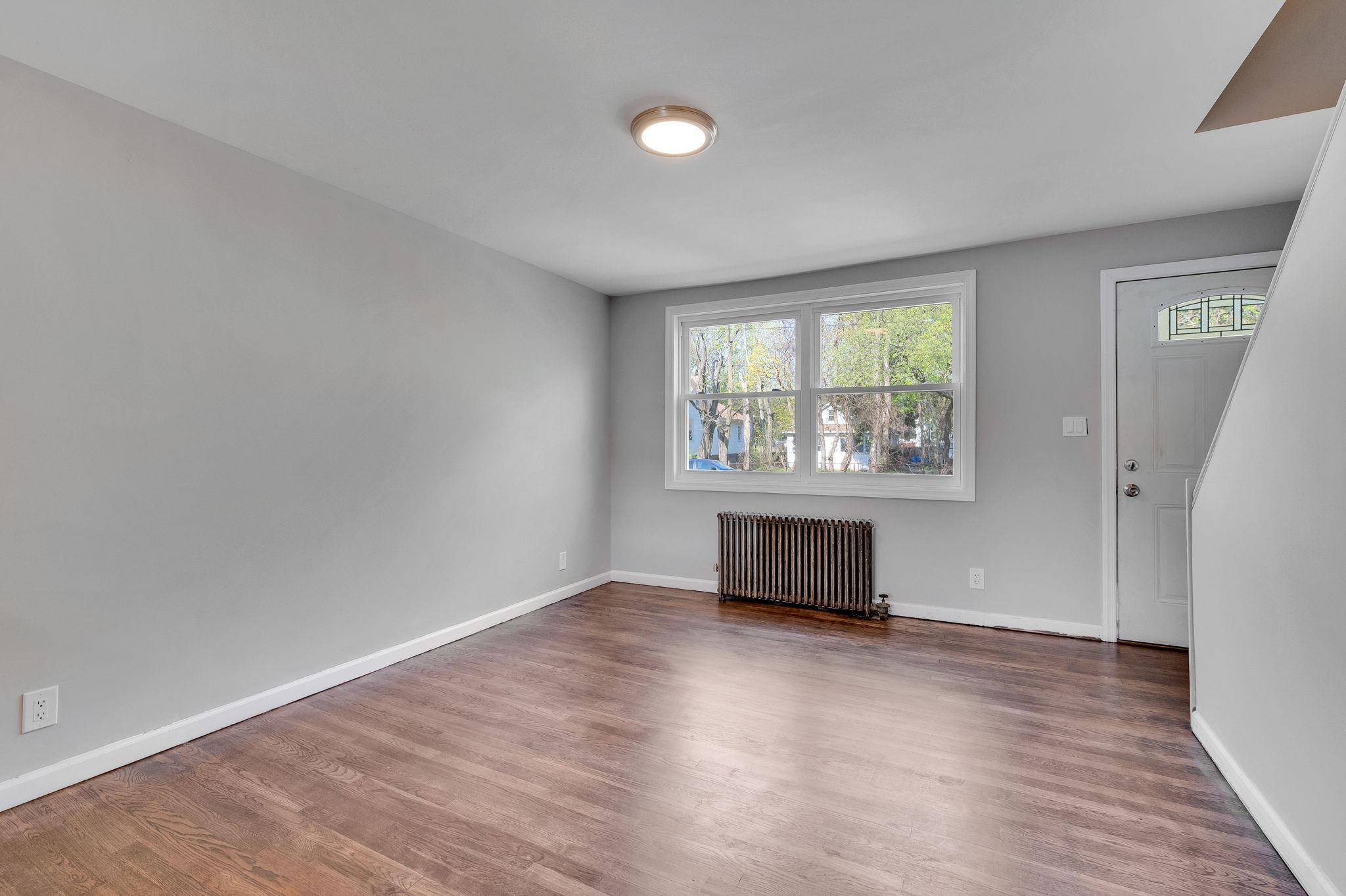 30 Winter Avenue, Wyandanch, New York image 7
