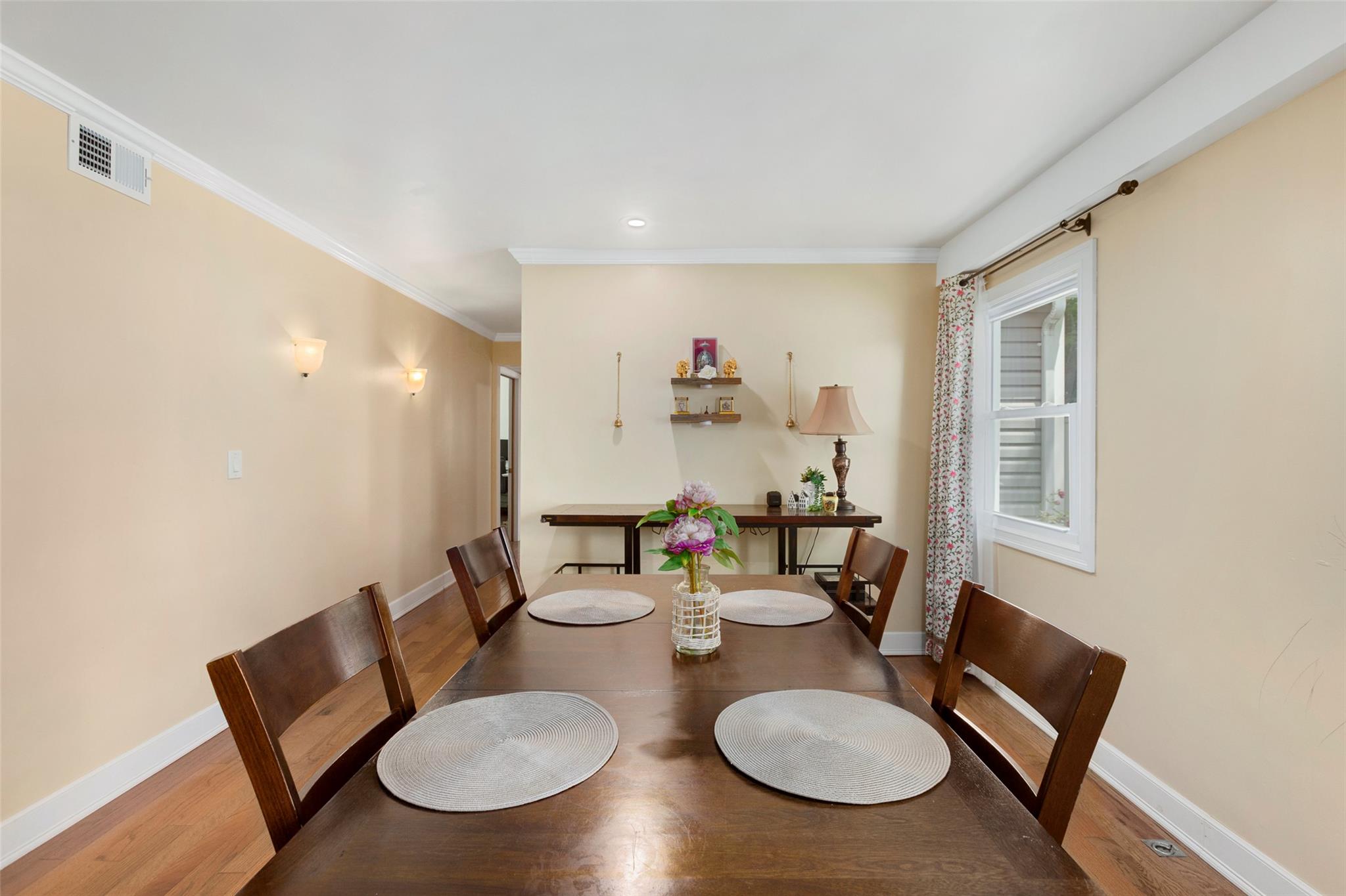 256 Round Hill Drive, Yonkers, New York image 14