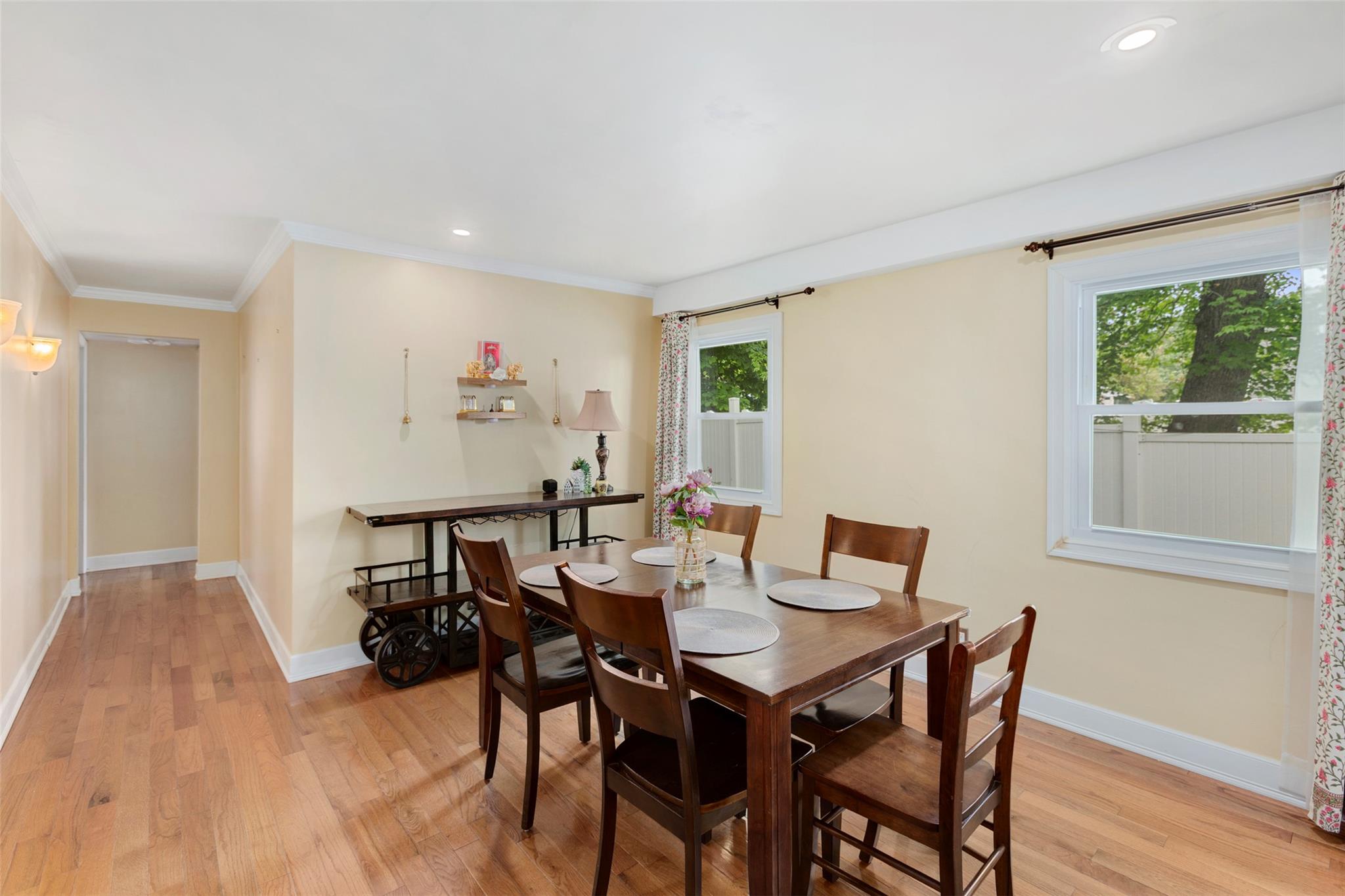 256 Round Hill Drive, Yonkers, New York image 13