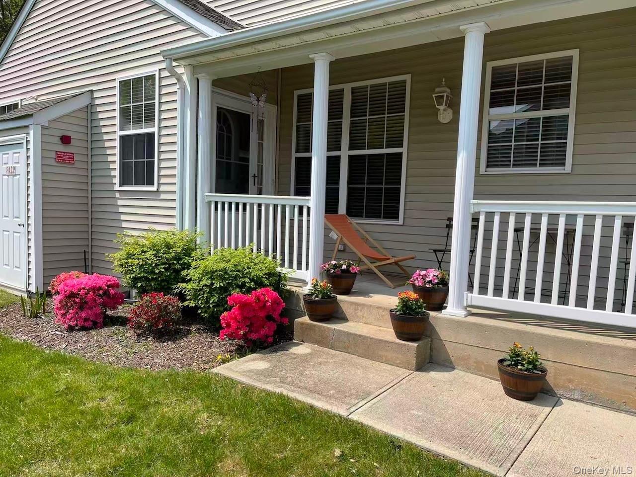 75 Meadow Pond Circle