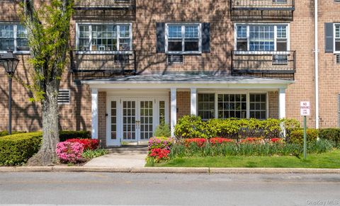 Condo For Sale - 1 Consulate Drive #1G<br/> Tuckahoe, NY 10707