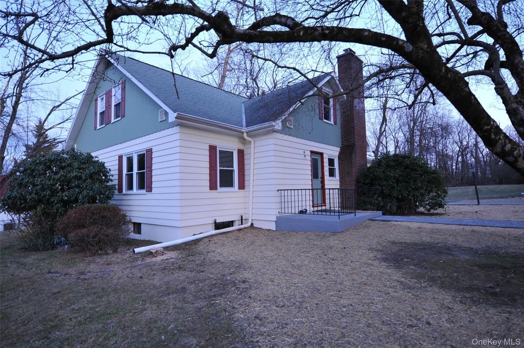 Photo of 47 Stormytown Road, Ossining, NY 10562 (MLS # 952437)