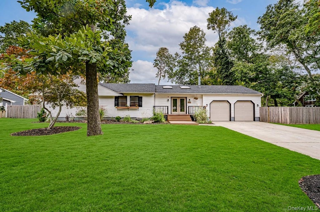 Photo of 40 Lyman Road, East Patchogue, NY 11772 (MLS # 1061717)