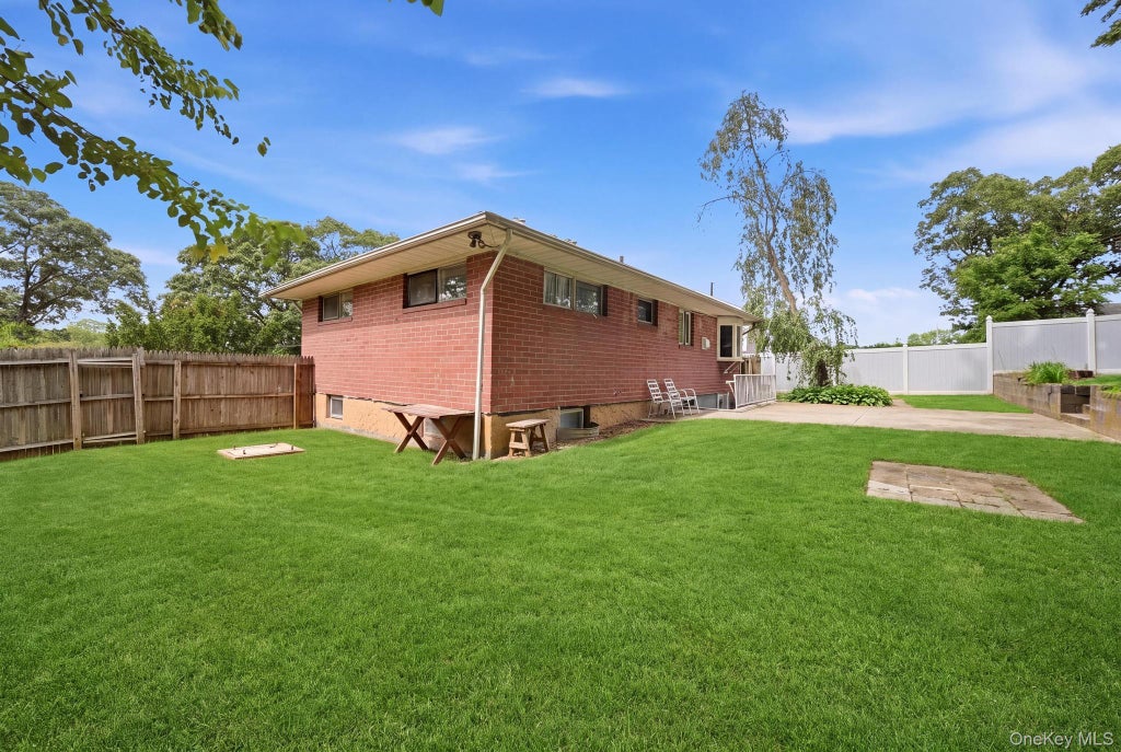 Photo of 5 Robin Road, Selden, NY 11784 (MLS # 1063738)