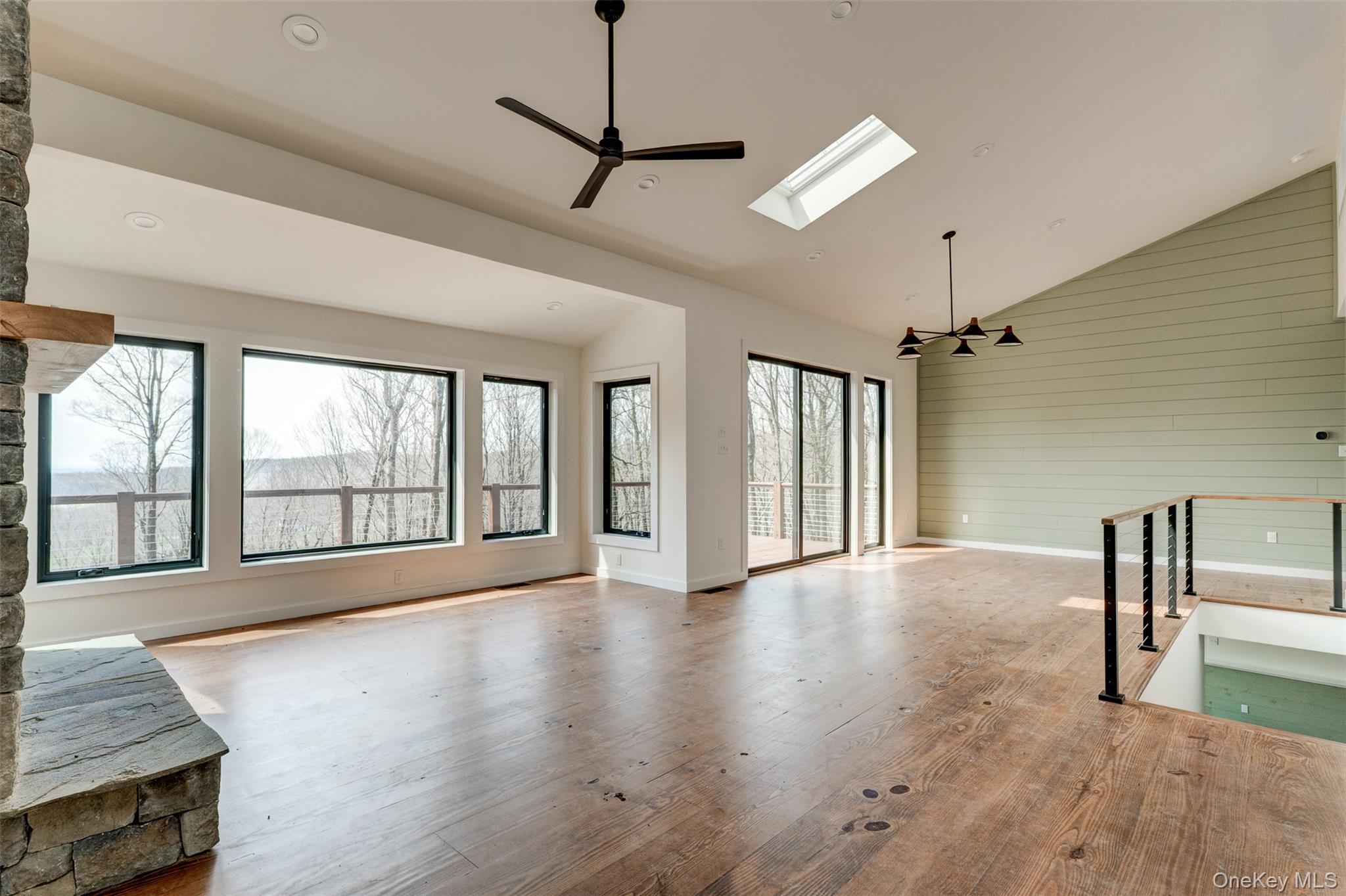119 Overlook Circle