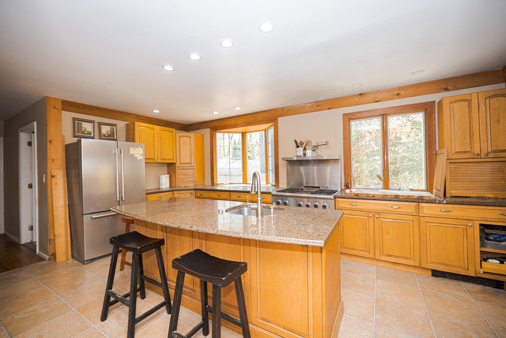 75 Squiretown Road, Hampton Bays, New York image 2