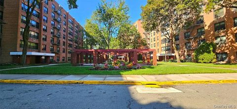 75-24 Bell Blvd. Unit LD, Oakland Gardens, NY 11364 - MLS#: 924505