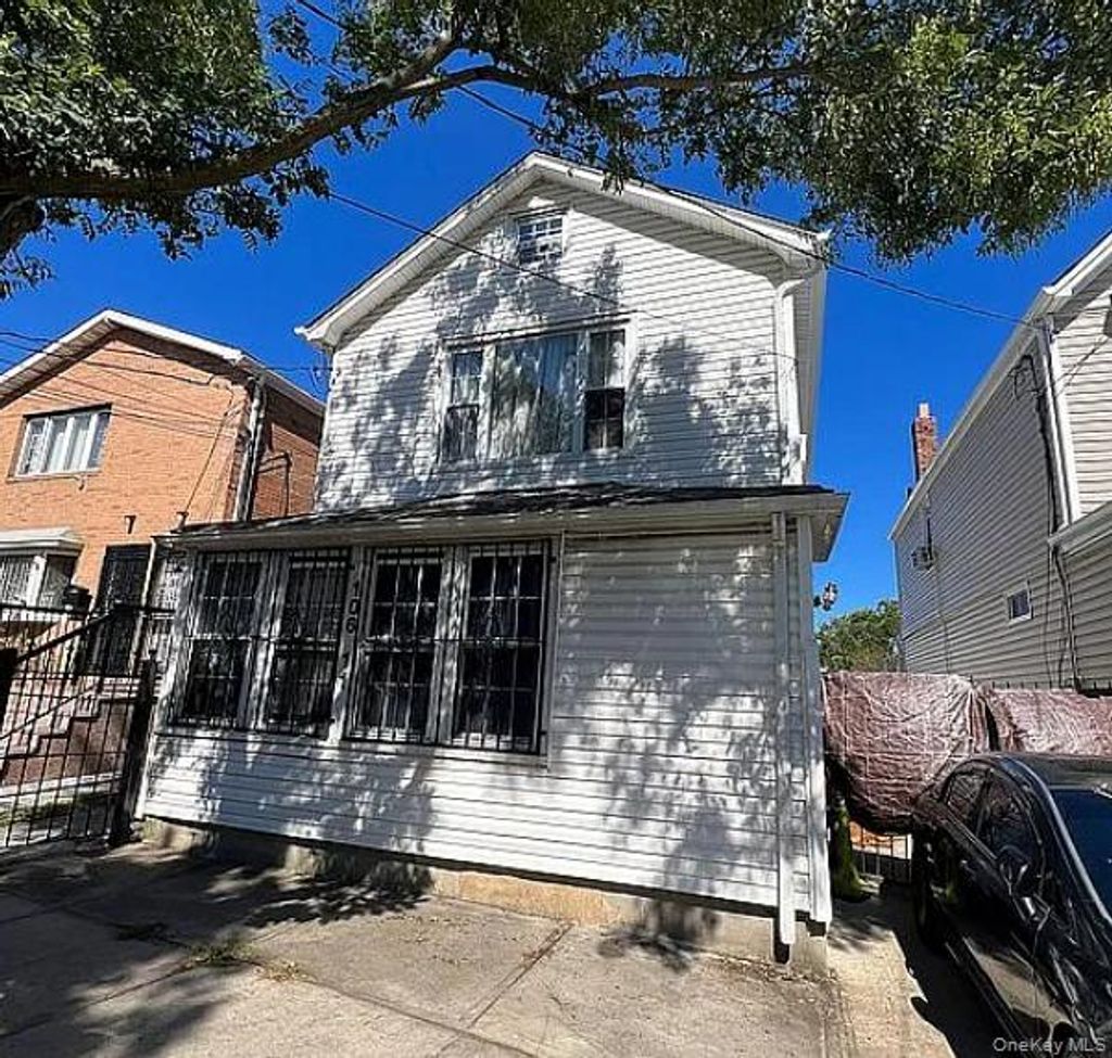 Photo of 10611 Remington Street, Jamaica, NY 11435 (MLS # 1000650)