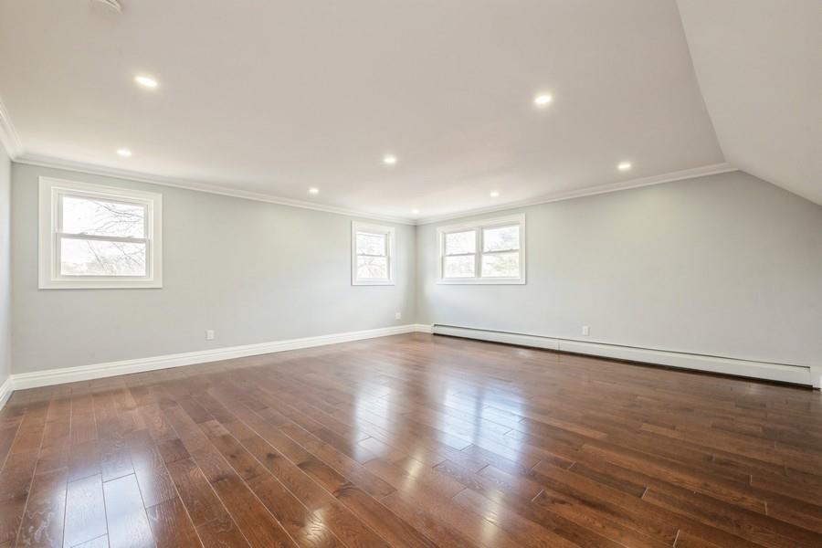 15 Kirkwood Drive, Glen Cove, New York image 26